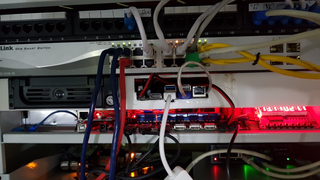 ODROID-N1 NAS installed in a 19-inch rack